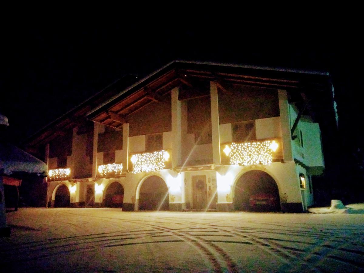 Ferienhaus Kirchplatzl Лойташ Екстериор снимка